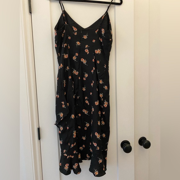 BB Dakota RSVP black floral midi dress - Picture 7 of 7